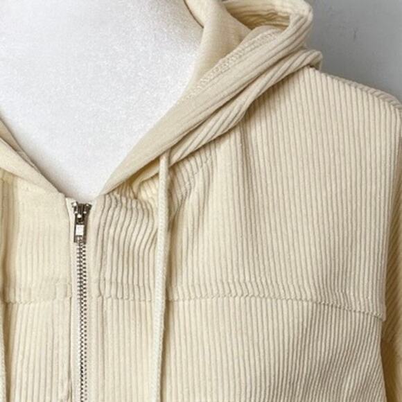 Shein Women's Corduroy Jacket Size L Cream Zip Up Hoodie Cropped Flap Pockets - Picture 3 of 7